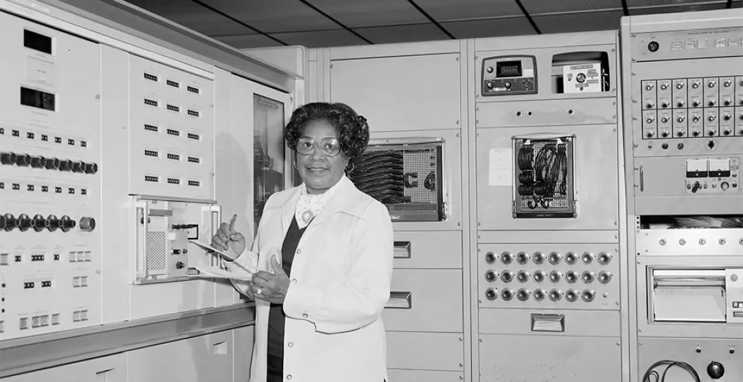 5f96f08e6bc11e3fb98fa966_Mary_Jackson_working